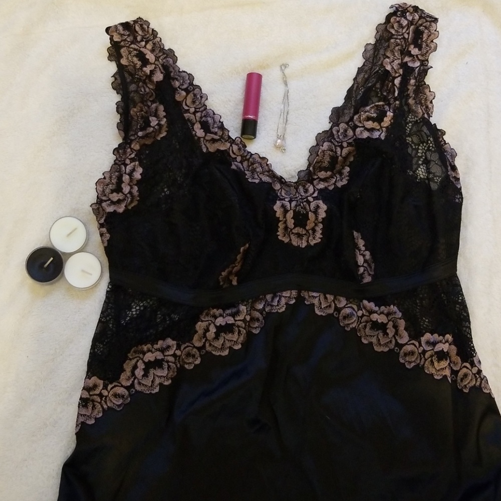 Torrid lace nightgown